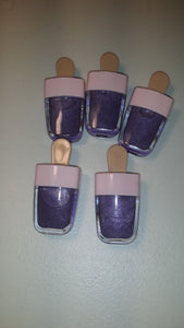Grape gloss scicle