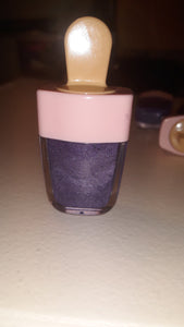 Grape gloss scicle