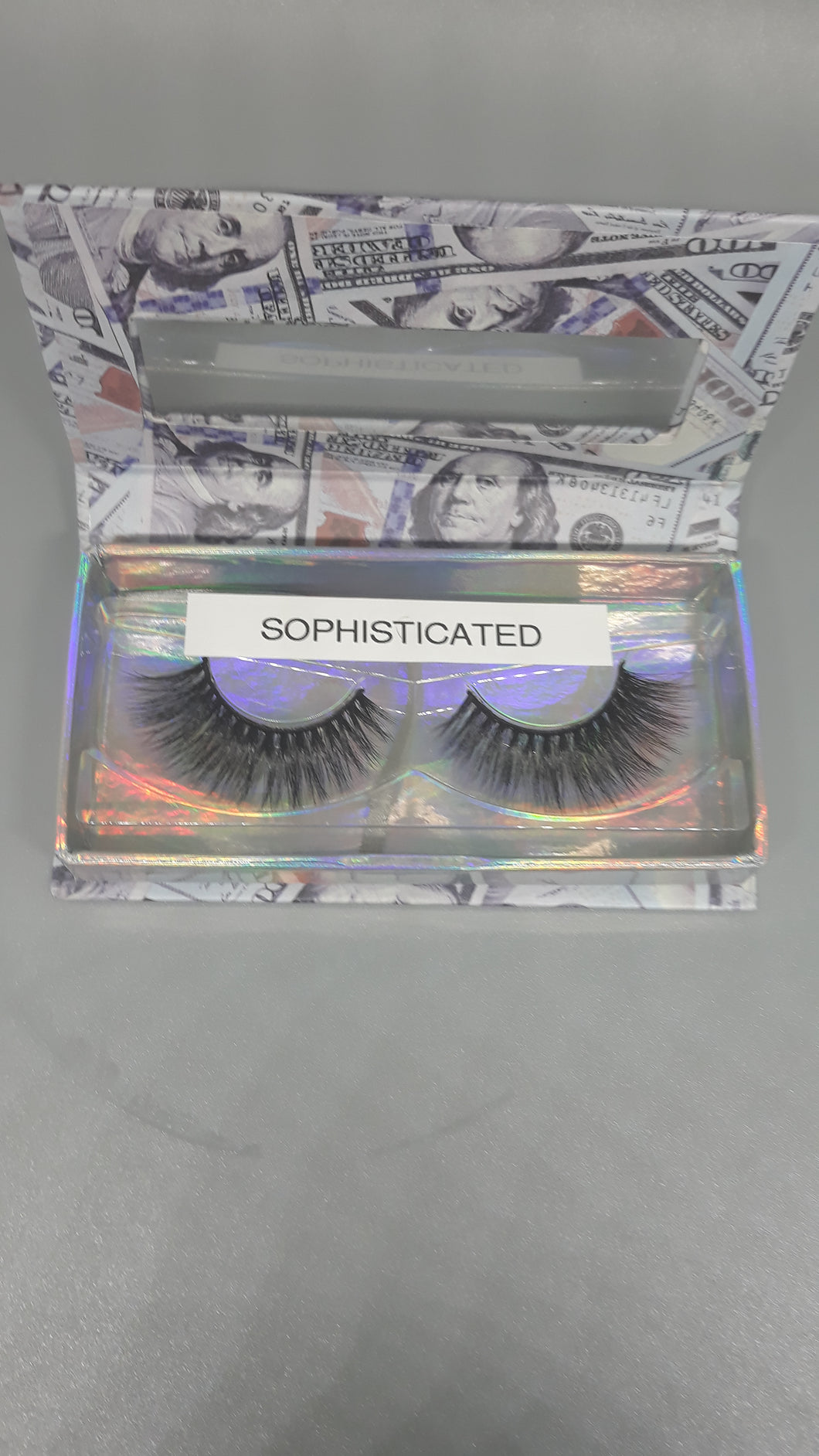 SOPHISTICATED LASHES